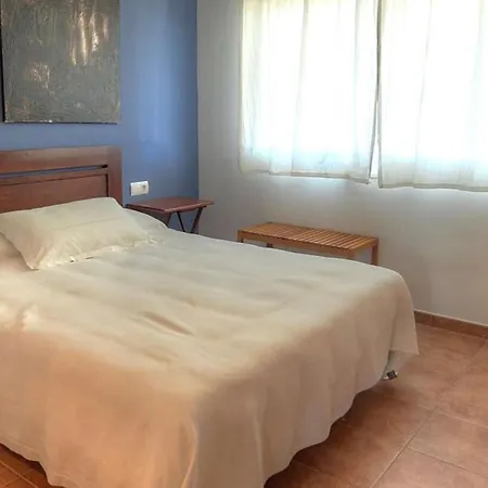 Homenfun Menorca Punta Grossa * אס מרקדל